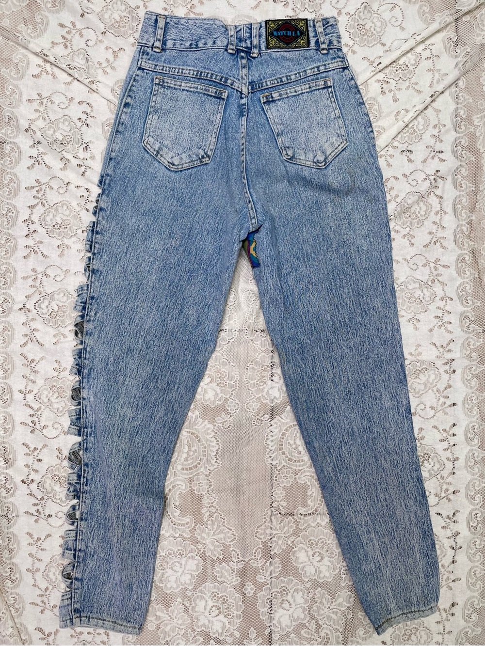 Watch LA | Vintage 80s 90s Curvy Acid-Washed Patchwork Cut-Out Skinny Jeans - Picture 3 of 17